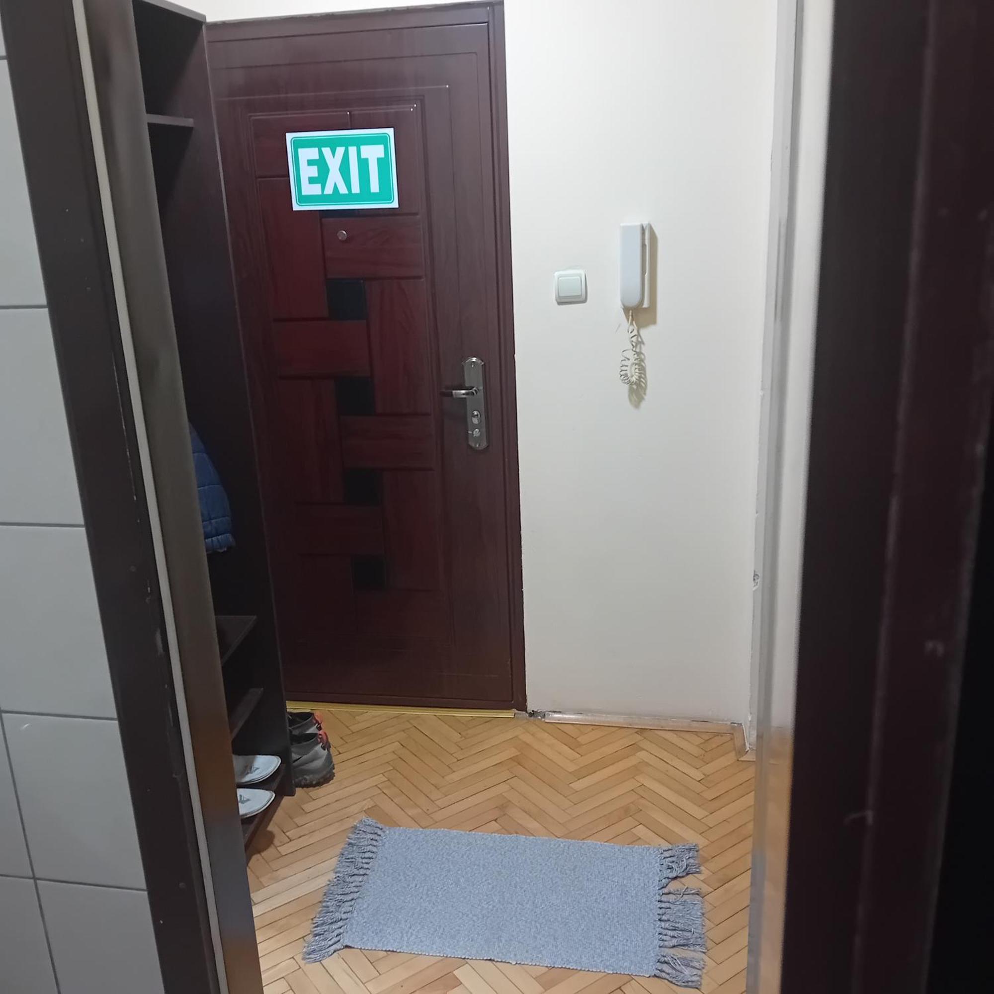Apartment Viktor 2 Stan Na Dan Šabac المظهر الخارجي الصورة